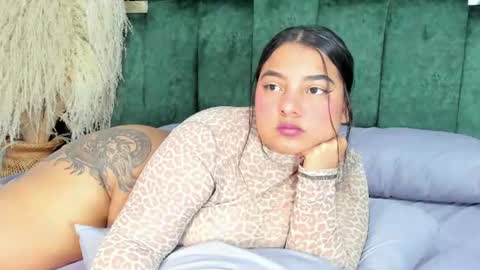 Chloe online show from July 28, 8:52 pm