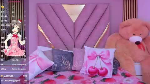 Chloe online show from June 13, 12:59 pm