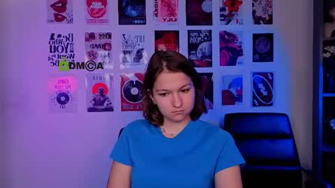 chloe_ley online show from July 9, 9:13 am