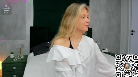 Chloe Lov GTM2 Mon Tue Thu Sat Sun 0400am - 1030m online show from October 18, 1:43 am