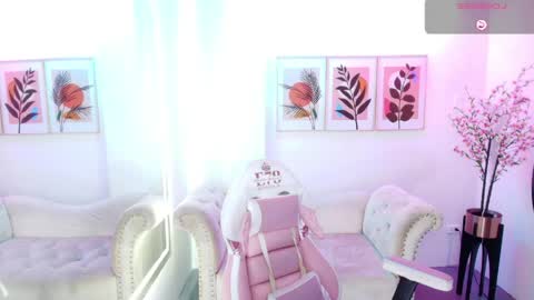 Chloe  online show from April 27, 12:14 pm