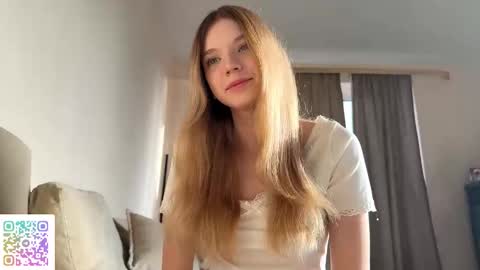 hloe online show from November 19, 12:04 pm