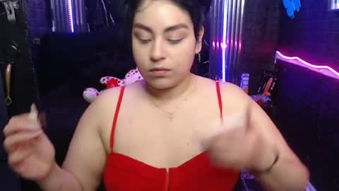 chloe_smith5 online show from April 30, 7:19 pm