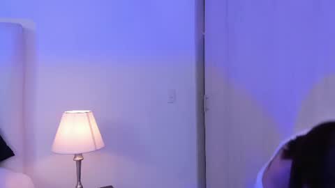 chloe_wilson7 online show from July 22, 12:07 pm