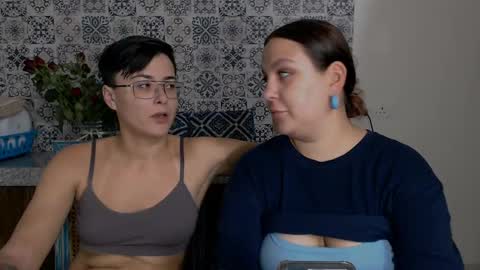 Eva and Sandra online show from March 8, 3:45 pm