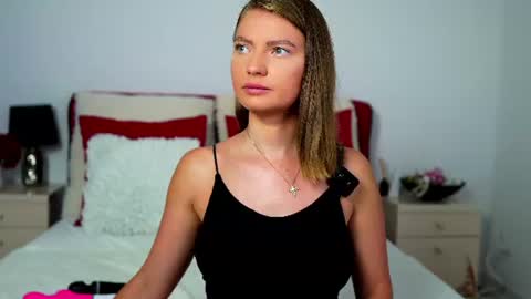 Chloe online show from July 16, 4:38 am