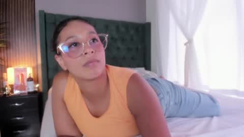 Chloe fixxx online show from July 21, 9:28 pm