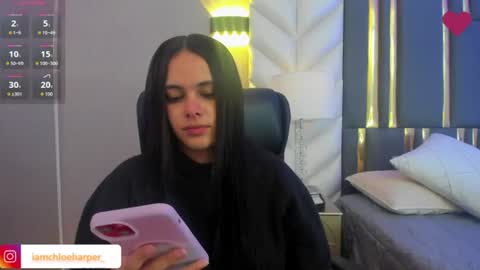  Chloe Harper  online show from July 16, 12:30 pm