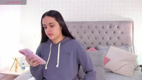  Chloe Harper  online show from June 17, 11:37 am