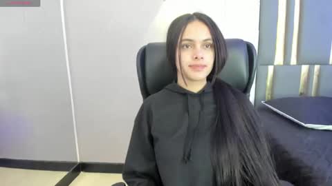  Chloe Harper  online show from April 28, 11:36 am