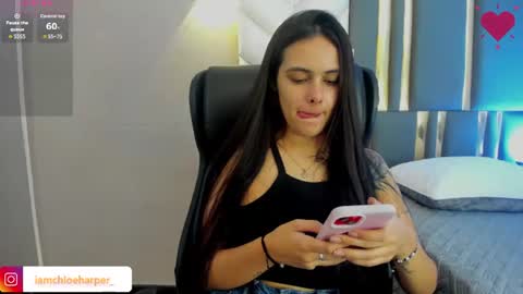  Chloe Harper  online show from August 4, 11:50 am