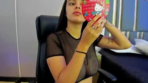  Chloe Harper  online show from June 24, 12:01 pm