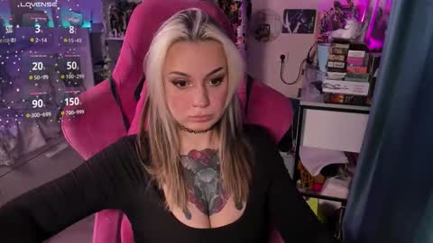 ChloeKohaku online show from January 18, 11:19 am