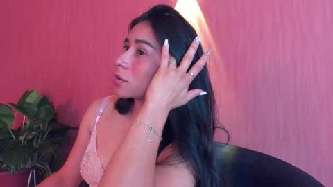 ChloeTurner  online show from March 5, 10:19 pm