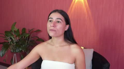 ChloeTurner  online show from May 2, 2:01 pm
