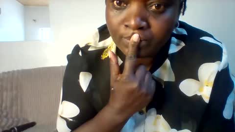 chocobabe002 online show from July 26, 6:00 am