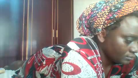 chocobabe002 online show from June 16, 2:10 pm