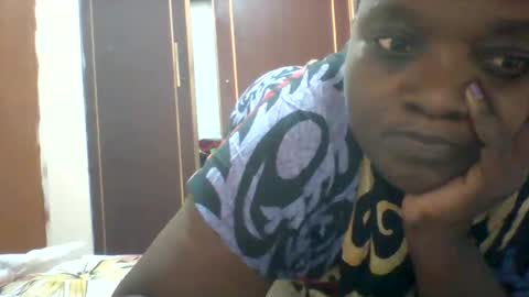chocobabe002 online show from May 2, 4:29 am