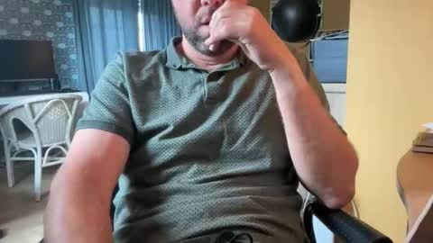 chris13abcd online show from June 9, 6:57 am