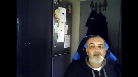 Chris online show from March 14, 9:24 am