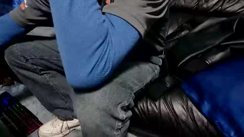 chris526520 online show from December 31, 12:04 pm