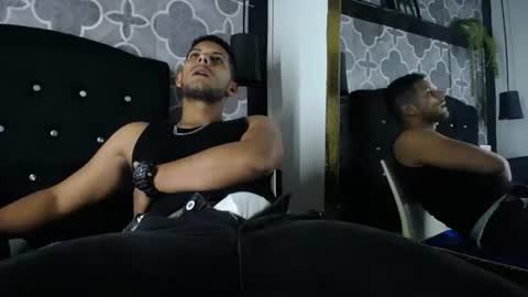 chris_dick2 online show from July 17, 5:20 am