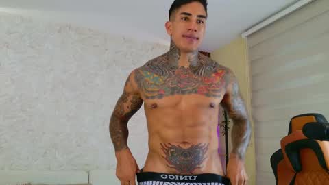 chris reilly online show from September 26, 8:28 pm