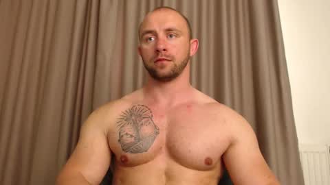 chrisbigbiceps online show from May 23, 4:25 pm