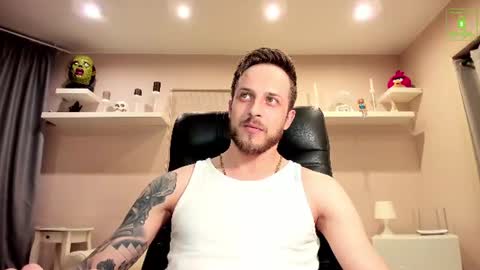 Chris online show from July 28, 10:31 pm