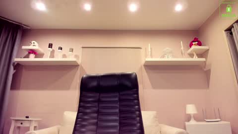 Chris online show from January 30, 4:16 am