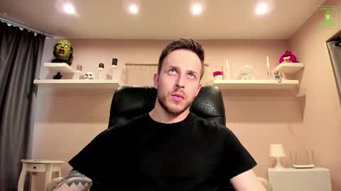 Chris online show from July 7, 2:46 am