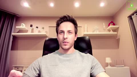 Chris online show from December 13, 2:43 am