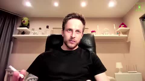 Chris online show from June 10, 11:36 pm