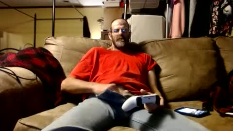 chrisintn online show from October 27, 11:49 pm