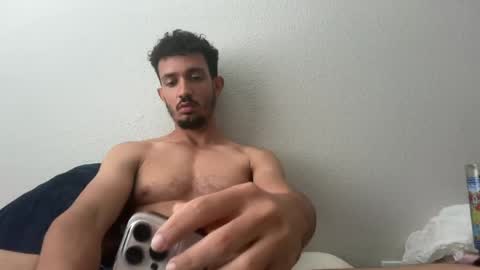 chrislover2125 online show from April 29, 5:40 pm