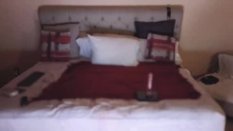 Snapshot of chrispgz chatting on November 1, 11:42 am Horny Latino in Chile online show from November 1, 11:42 am