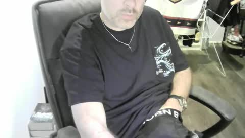 chrisprngr online show from June 8, 4:52 pm