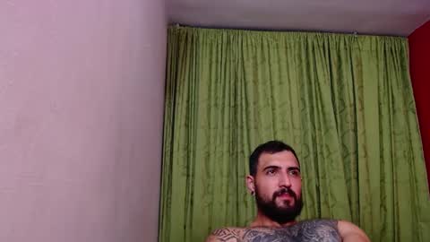 chriss_james online show from February 21, 2:39 am