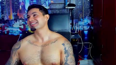 Chriss Stewart online show from November 13, 3:09 am