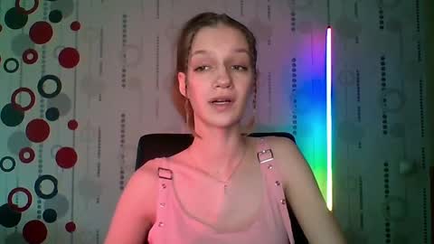 chrissy_joyful online show from May 2, 5:13 am