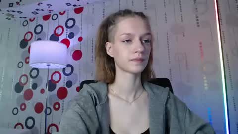 chrissy_joyful online show from June 11, 4:10 am