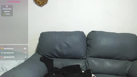 Snapshot of christian_musclet4 chatting on October 10, 4:18 am ---Chistian--- online show from October 10, 4:18 am