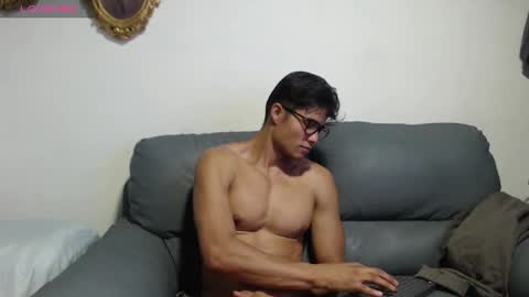 Snapshot of christian_musclet4 chatting on October 6, 3:46 am ---Chistian--- online show from October 6, 3:46 am