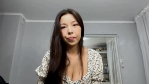 Snapshot of christieposada chatting on September 19, 3:49 pm christieposada online show from September 19, 3:49 pm