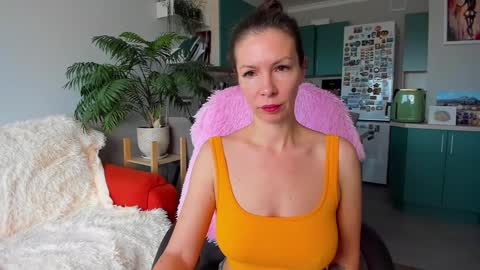 Chris online show from October 23, 7:32 am