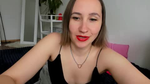 christina rosse online show from May 12, 3:10 pm