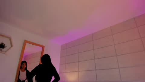 Christine  online show from March 6, 12:04 pm