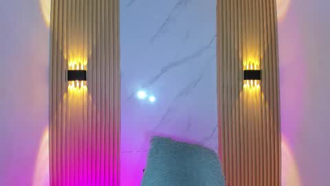 Chrisopher Hunter online show from February 13, 7:50 pm