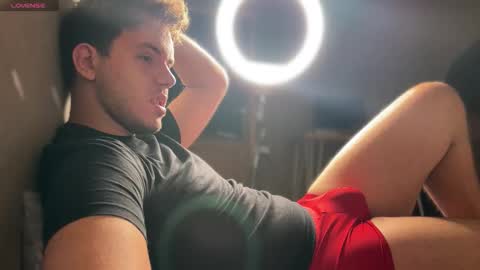 Snapshot of christophertan chatting on September 21, 8:29 am Christopher online show from September 21, 8:29 am