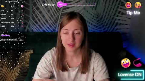 ChristyCrayme online show from May 8, 10:15 pm